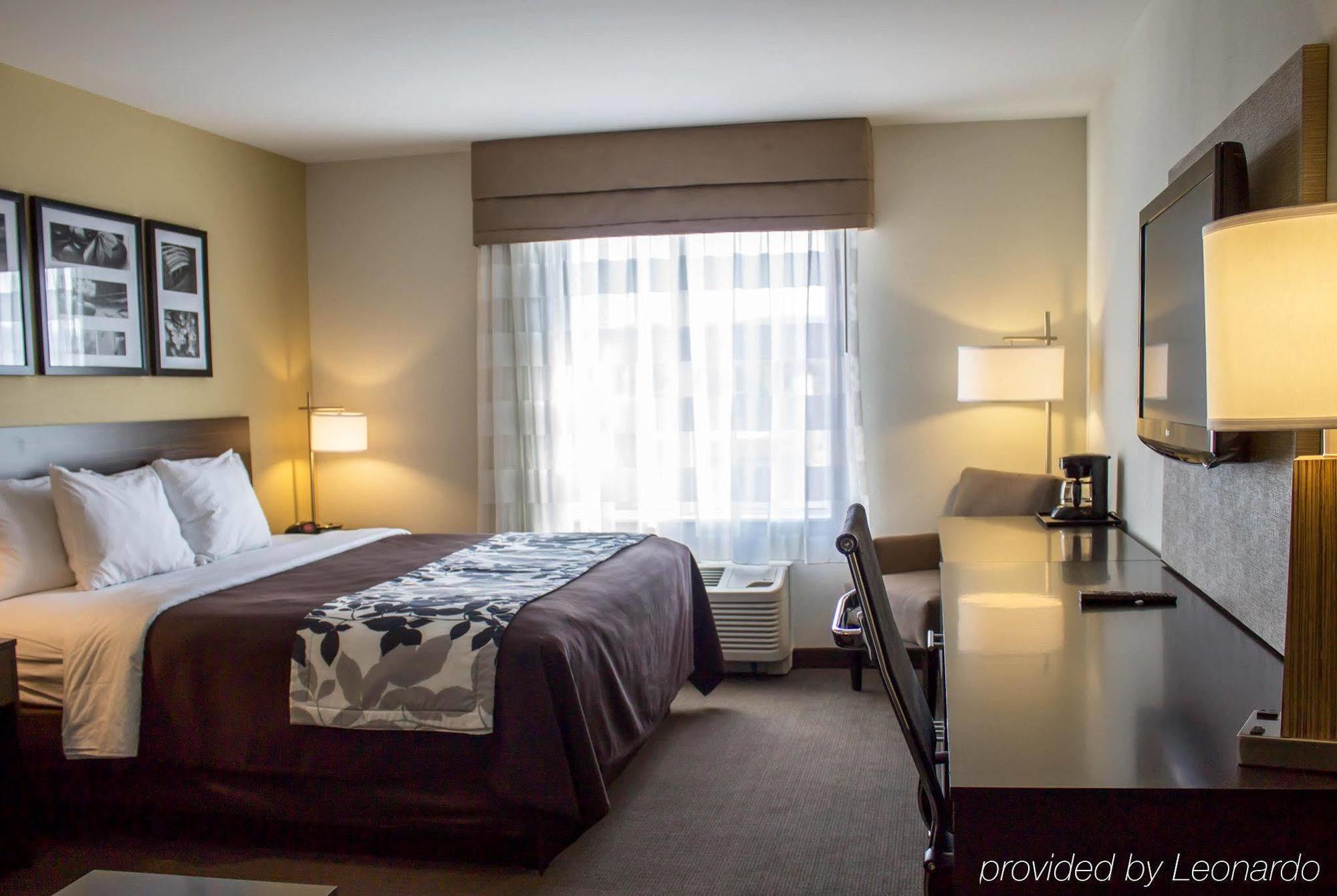 Sleep Inn & Suites Moundsville - Wheeling Bagian luar foto