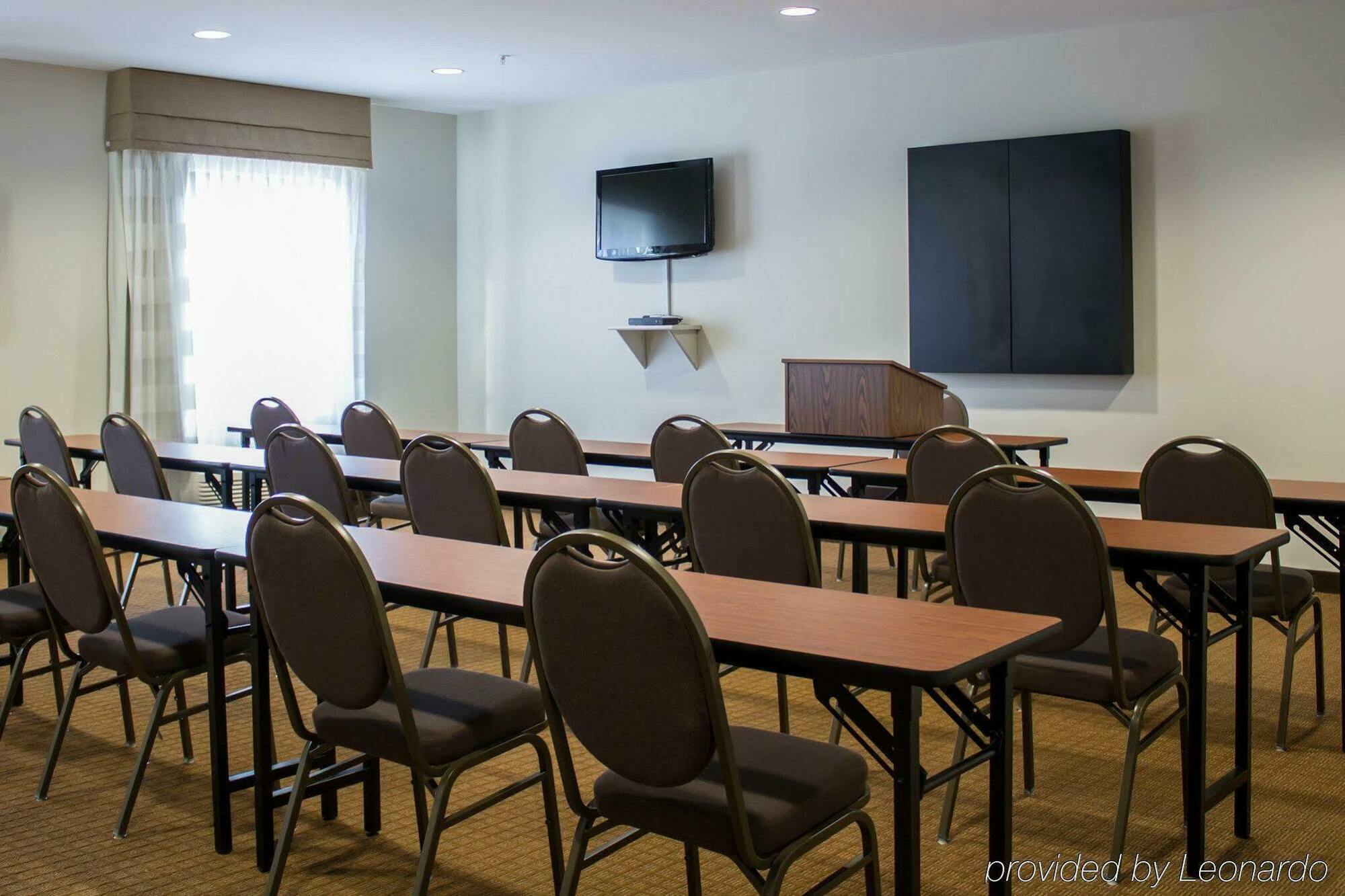 Sleep Inn & Suites Moundsville - Wheeling Bagian luar foto
